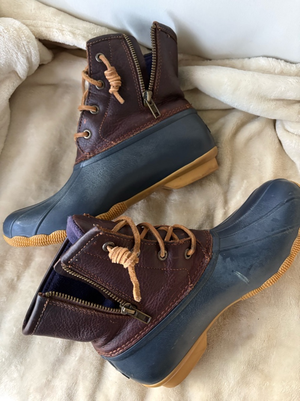 Sperry Saltwater 4-eye Duck Boots •waterproof •navy and brown •size 8 - Picture 14 of 16